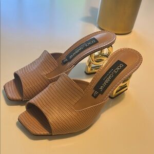 Dolce & Gabbana Tan and Gold Heels